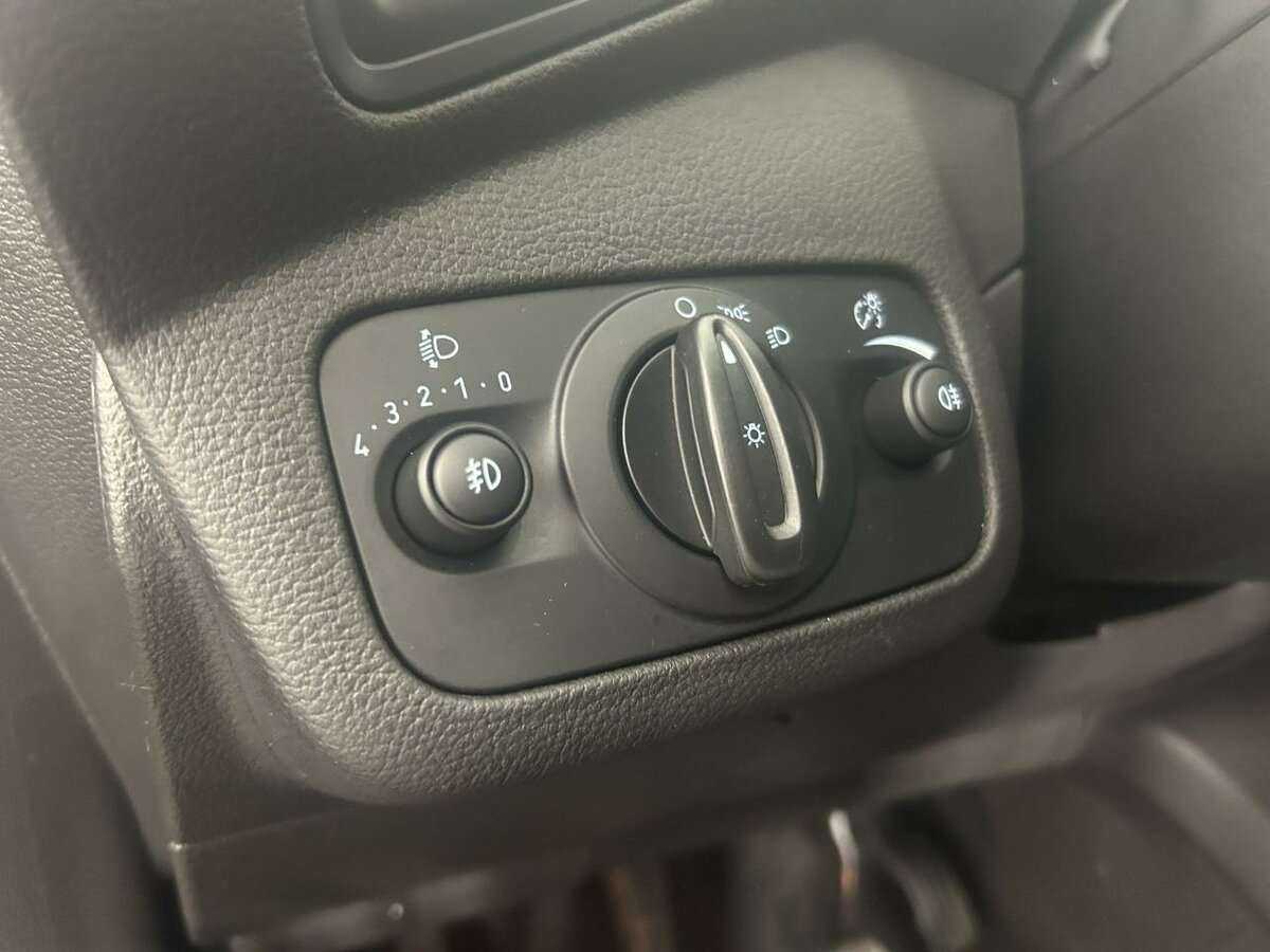 Ford Kuga, 2015 - Фото №8