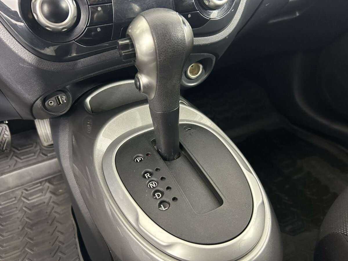 Nissan Juke, 2012 - Фото №12