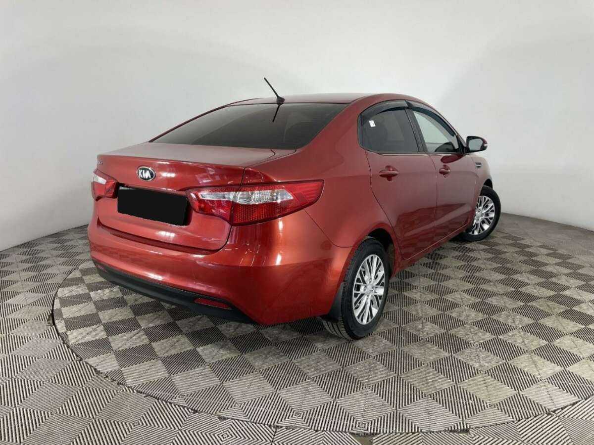 Kia Rio 5-speed, 2013 - Фото №5