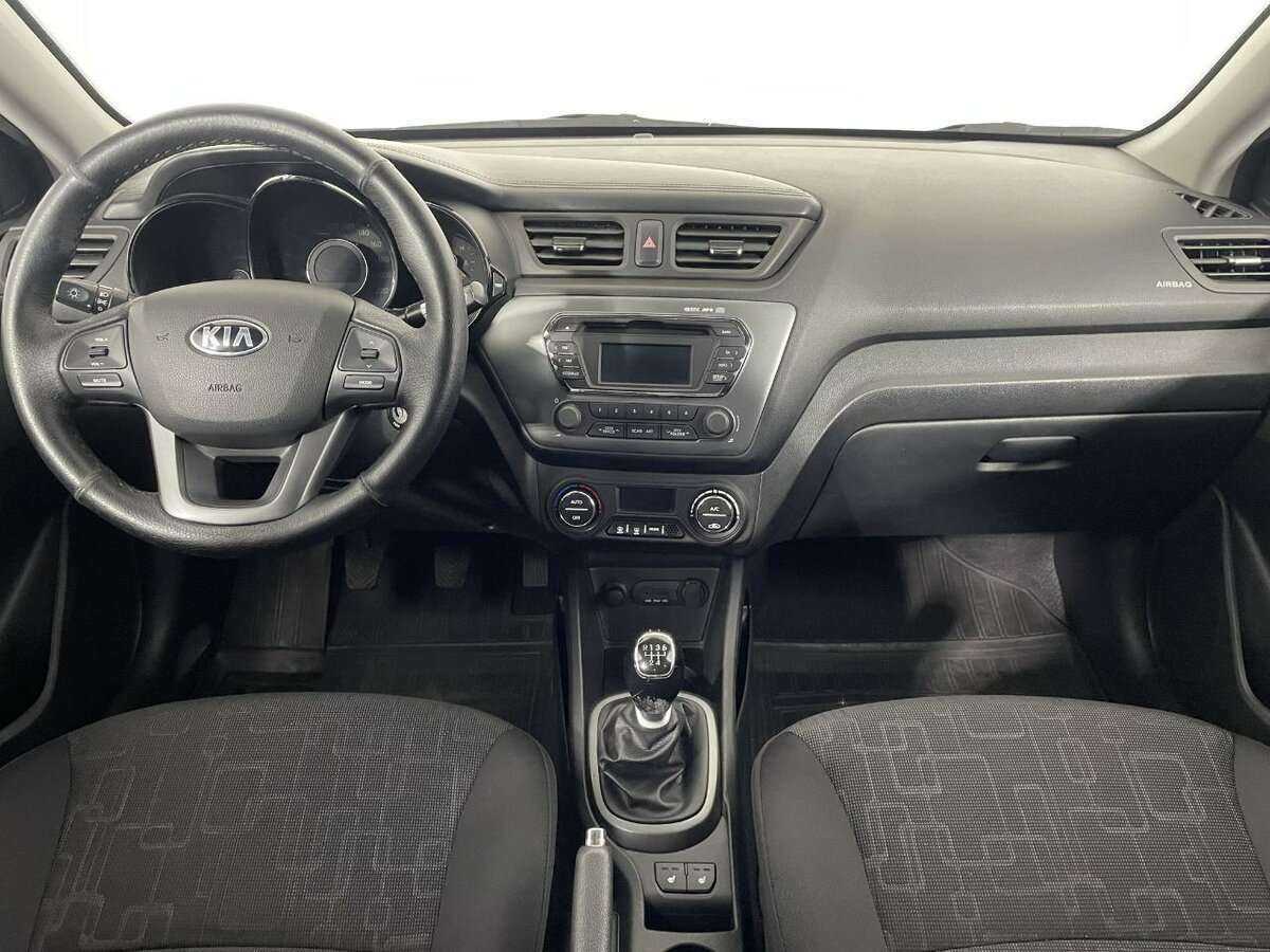 Kia Rio 5-speed, 2013 - Фото №6