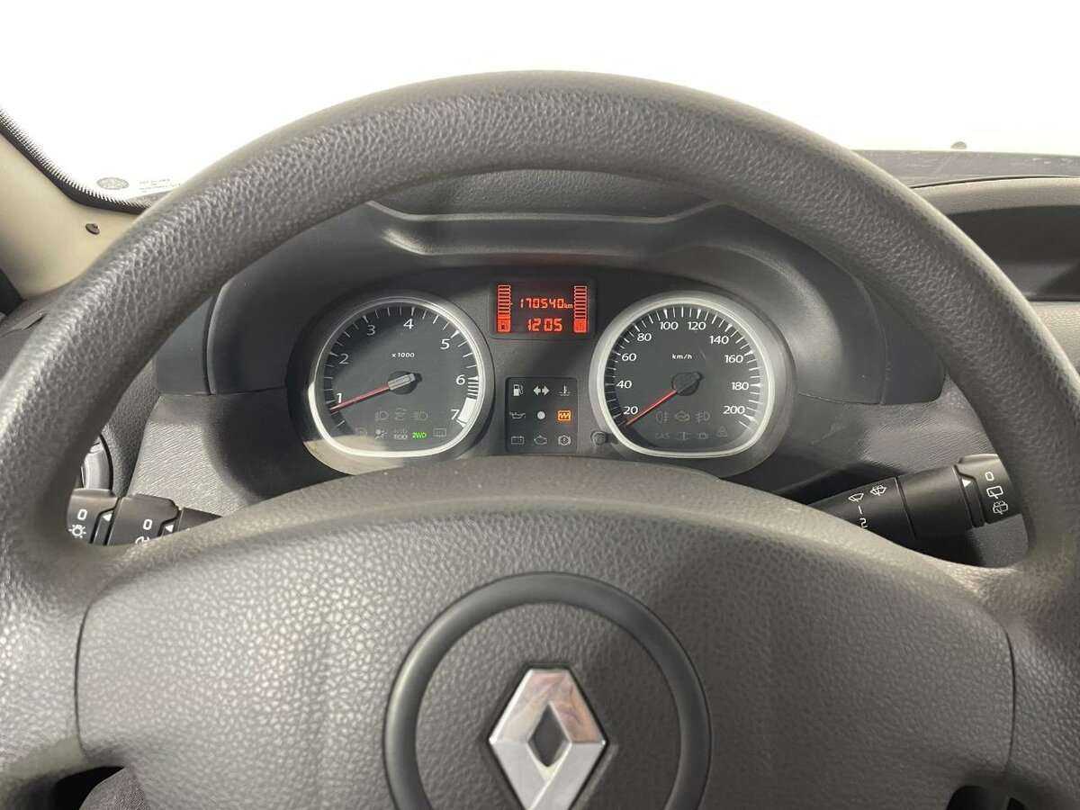 Renault Duster, 2012 - Фото №10