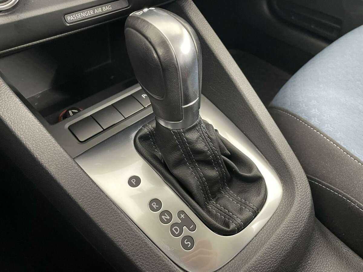 Volkswagen Jetta, 2013 - Фото №12