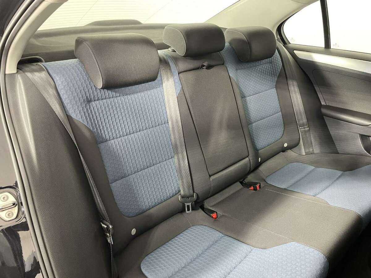 Volkswagen Jetta, 2013 - Фото №14