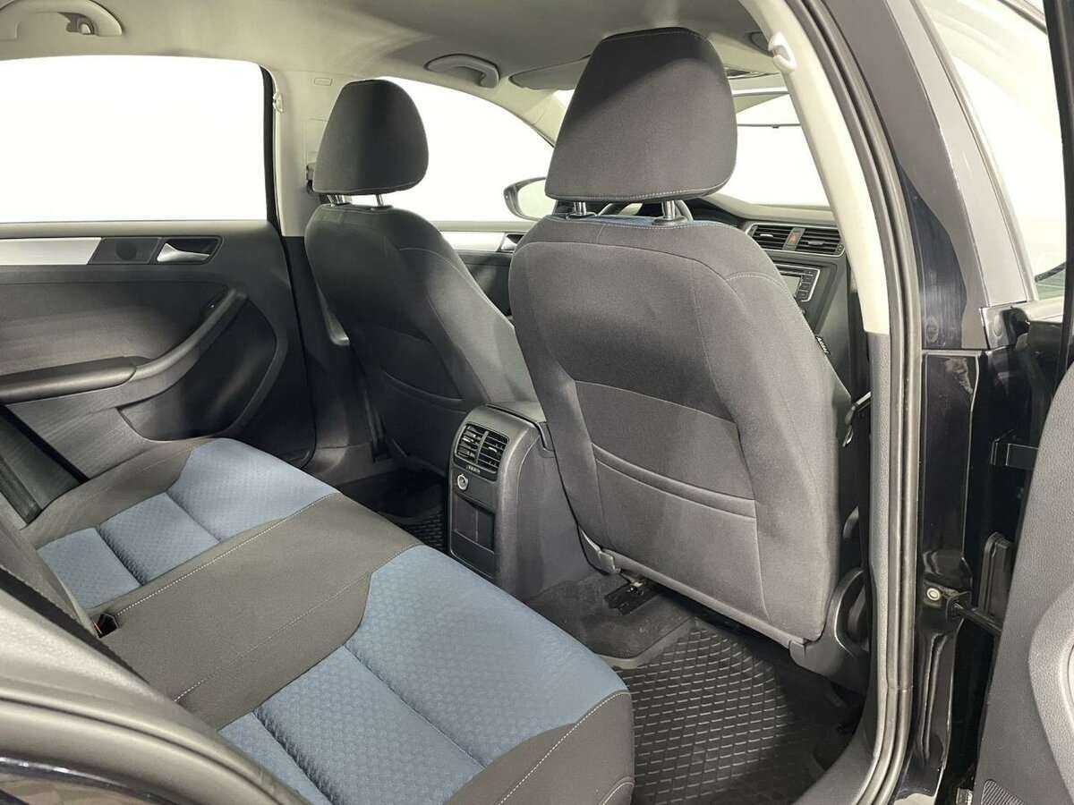 Volkswagen Jetta, 2013 - Фото №16