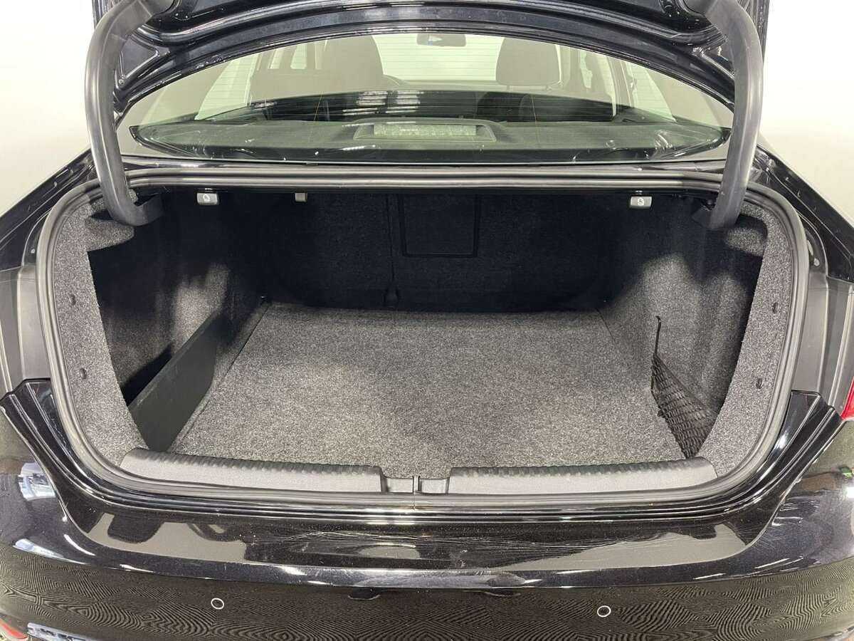 Volkswagen Jetta, 2013 - Фото №17