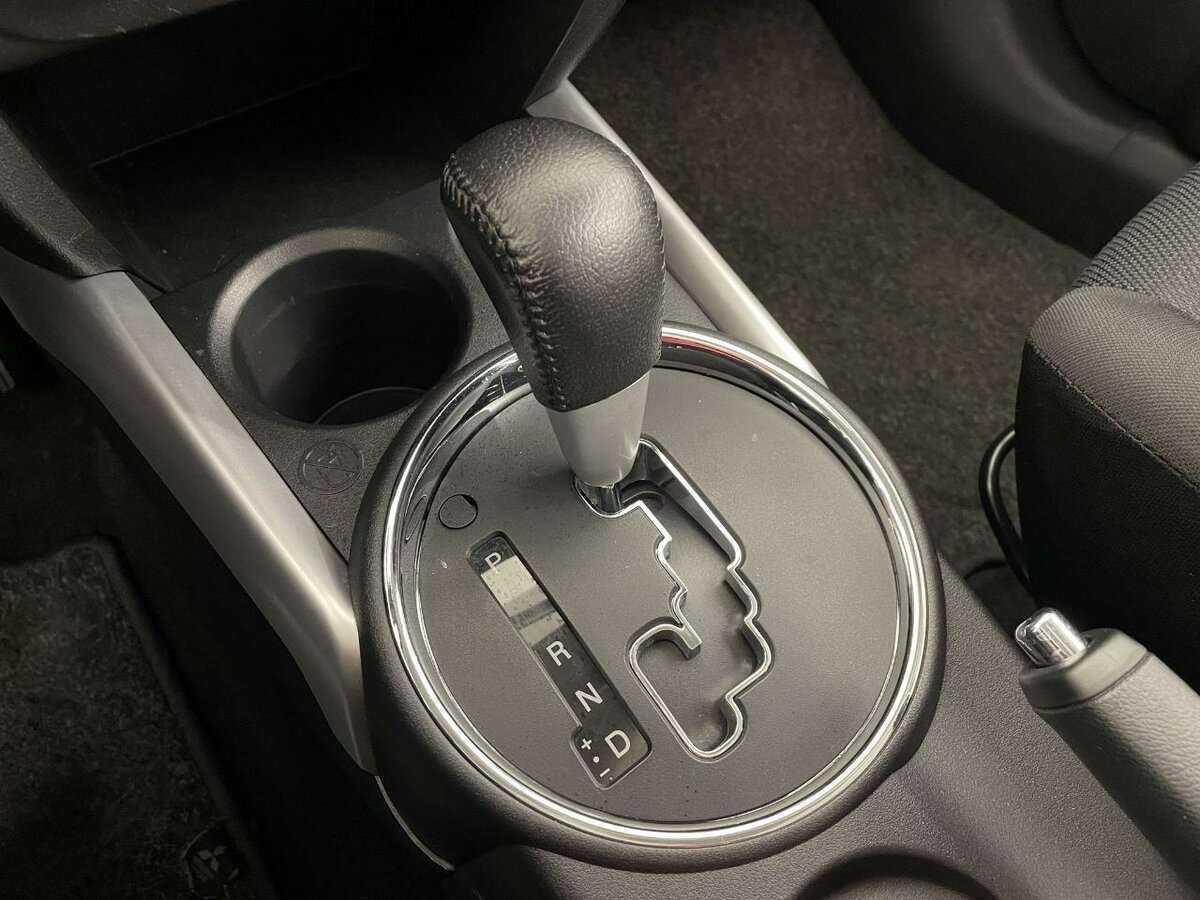 Mitsubishi ASX, 2012 - Фото №12