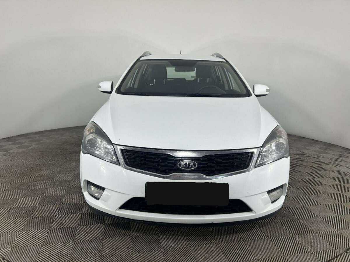 Kia Ceed, 2012 - Фото №1
