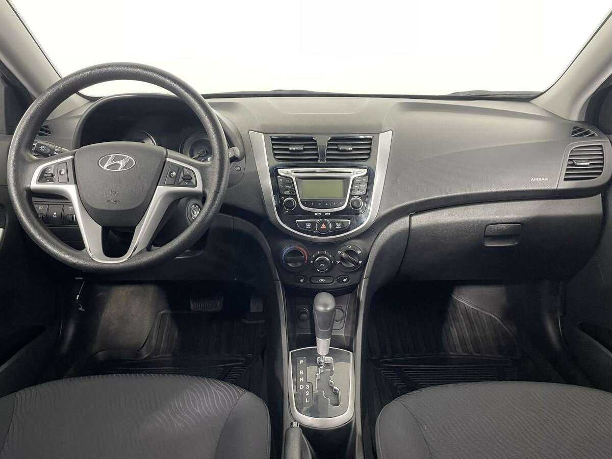 Hyundai Solaris, 2012 - Фото №6
