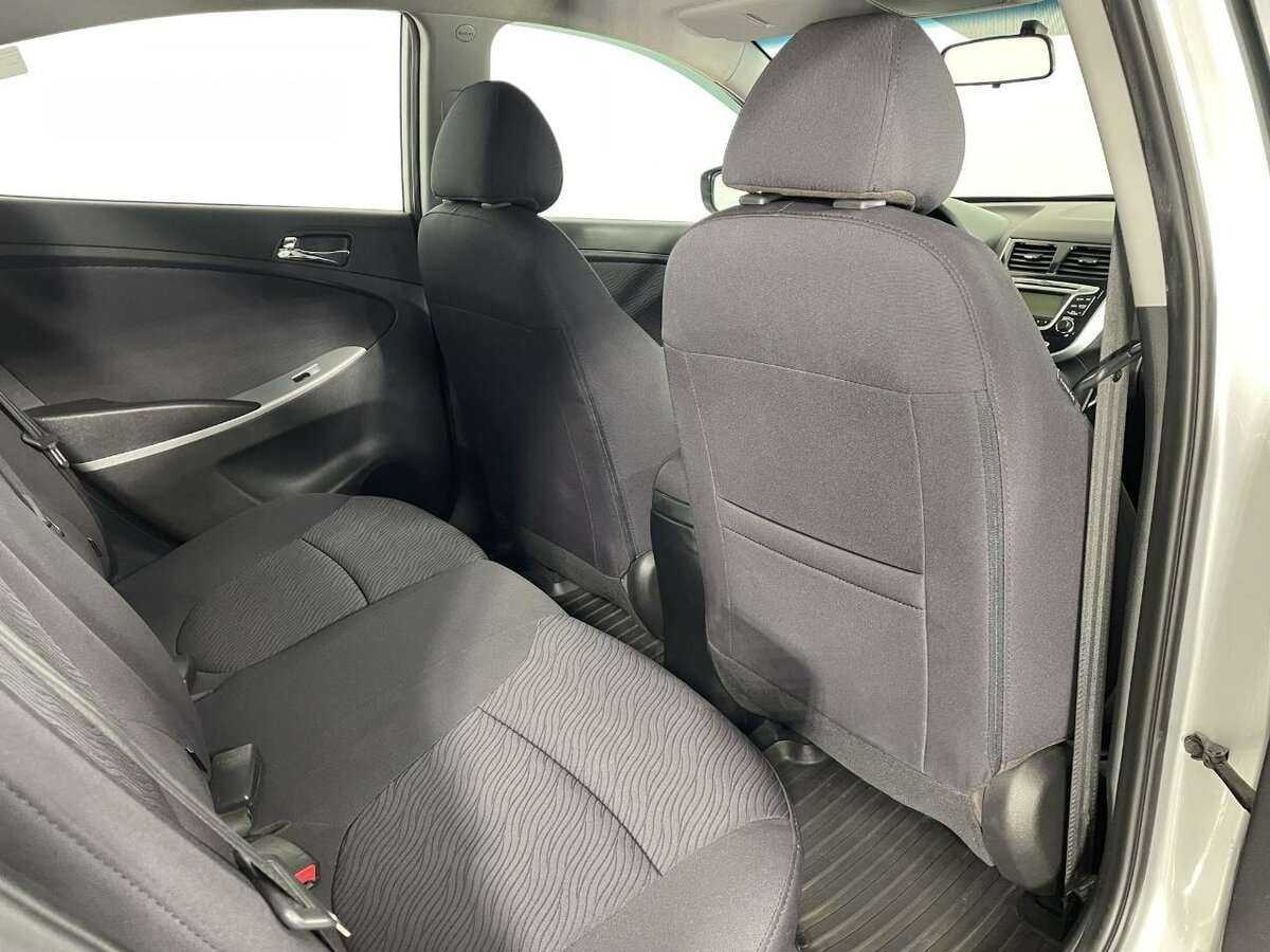 Hyundai Solaris, 2012 - Фото №15