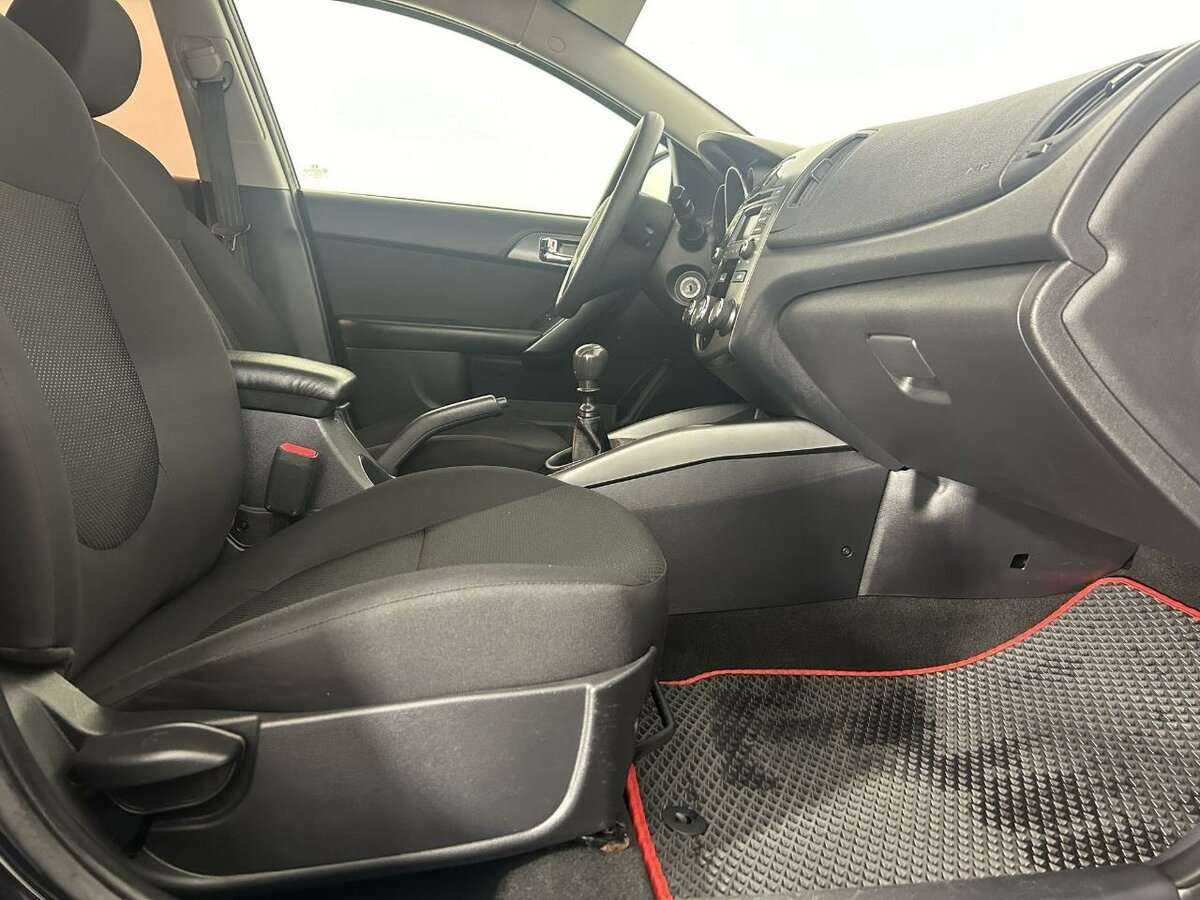 Kia Cerato 6-speed, 2013 - Фото №11