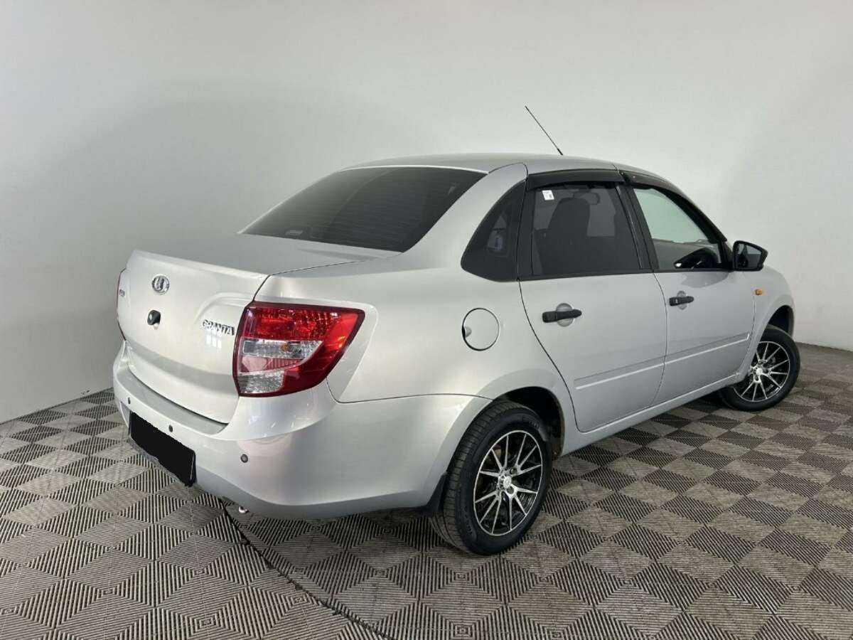 Lada (ВАЗ) Granta, 2017 - Фото №5