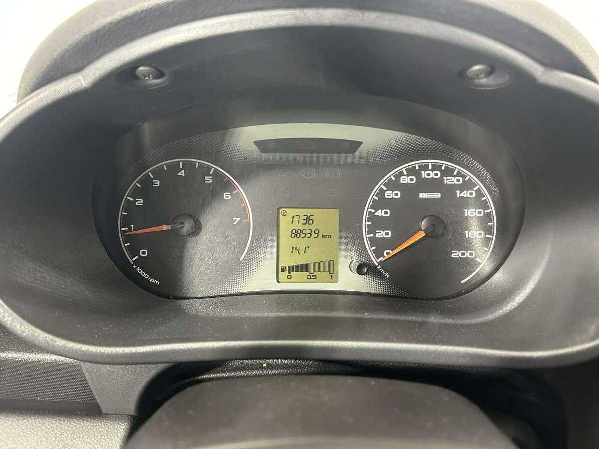 Lada (ВАЗ) Granta, 2017 - Фото №10