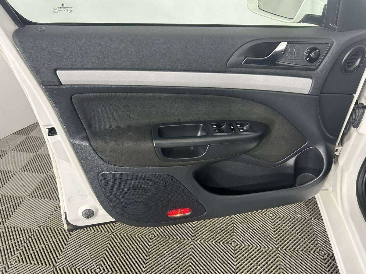 Skoda Octavia, 2012 - Фото №7