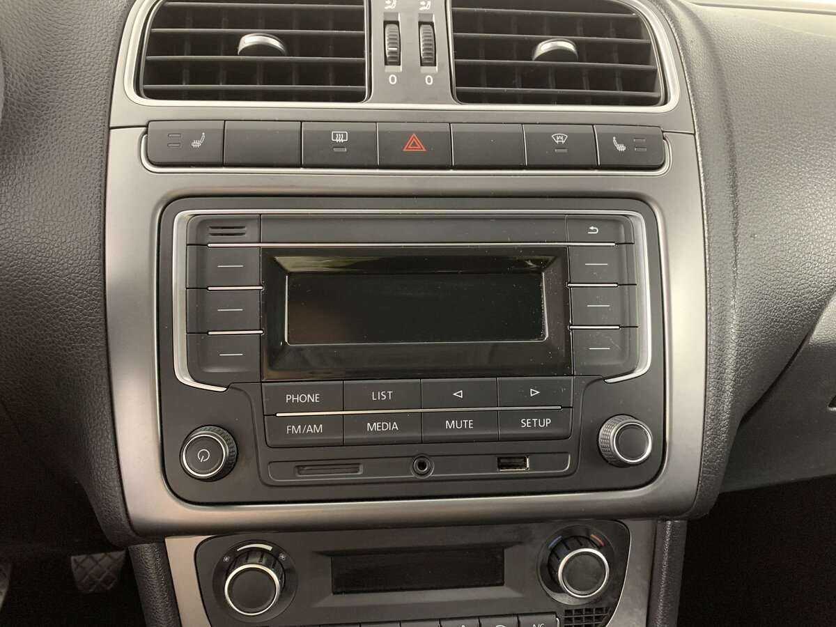 Volkswagen Polo, 2019 - Фото №10