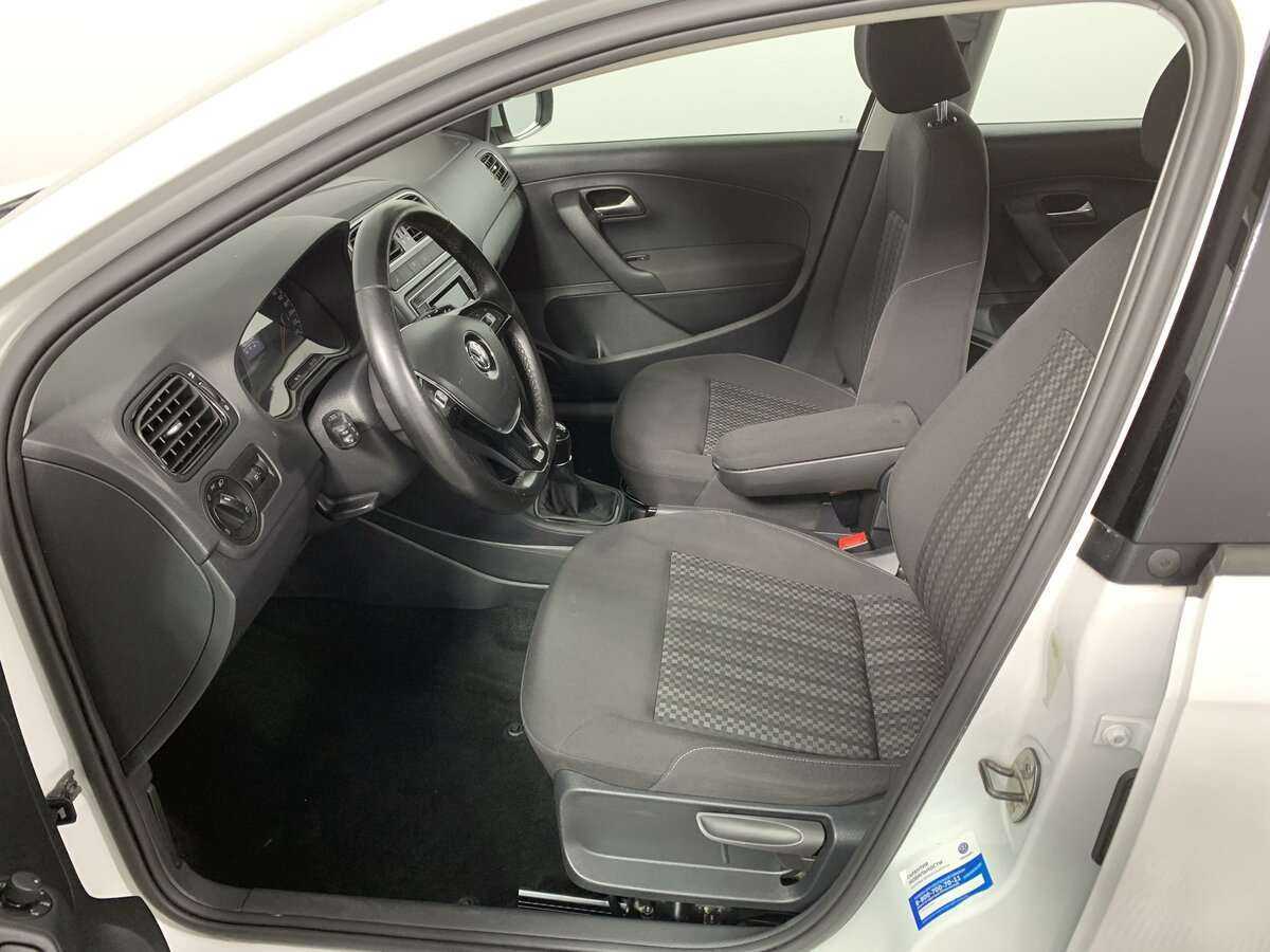 Volkswagen Polo, 2019 - Фото №11