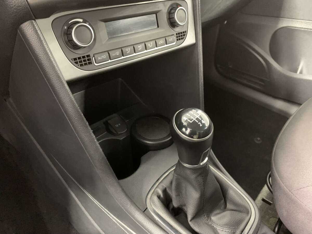 Volkswagen Polo, 2019 - Фото №12