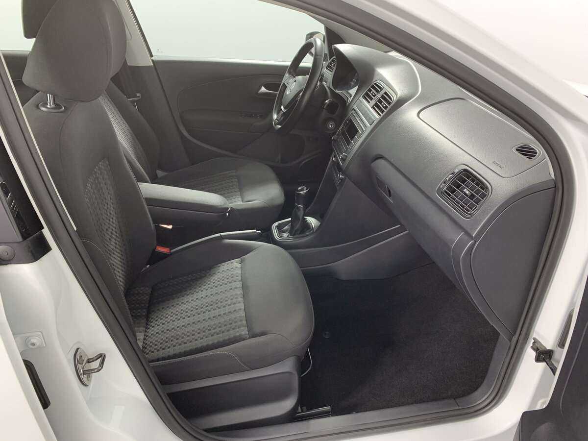 Volkswagen Polo, 2019 - Фото №13
