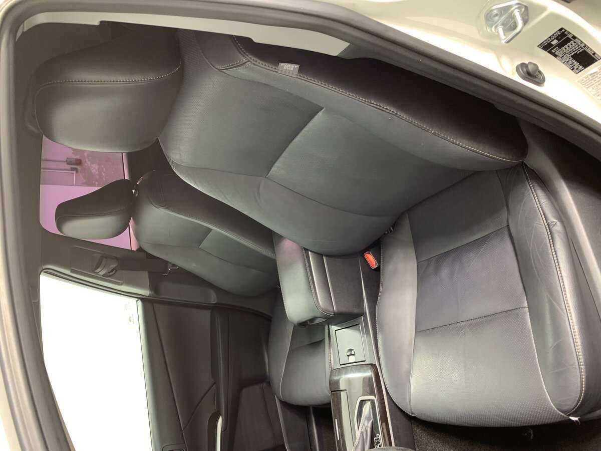 Toyota Camry, 2016 - Фото №10