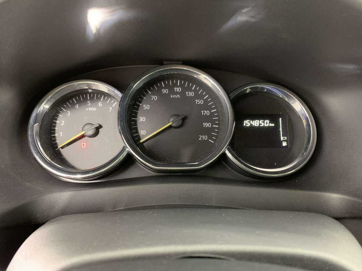 Renault Logan, 2019 - Фото №10