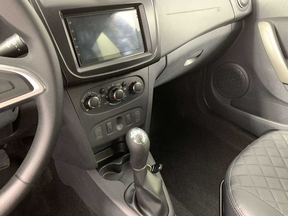 Renault Logan, 2019 - Фото №14