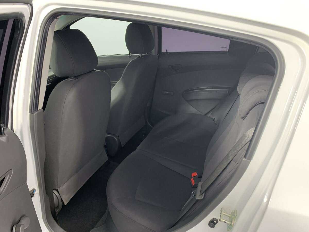 Chevrolet Spark, 2013 - Фото №9