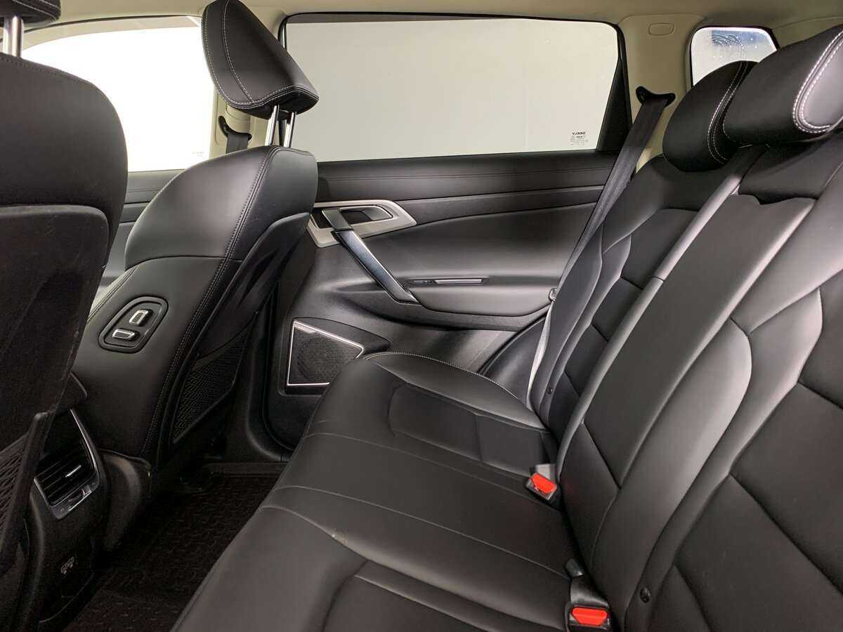 Geely Atlas, 2021 - Фото №14