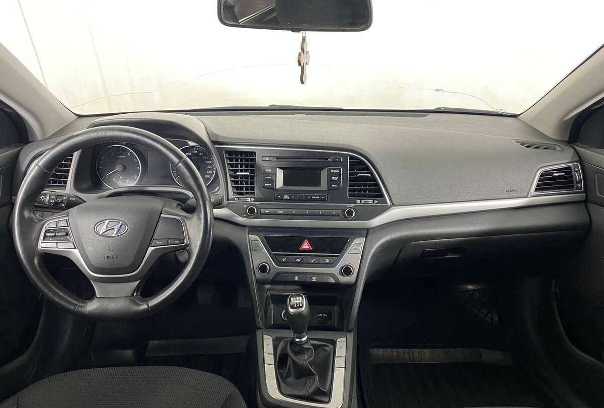 Hyundai Elantra, 2017 - Фото №9