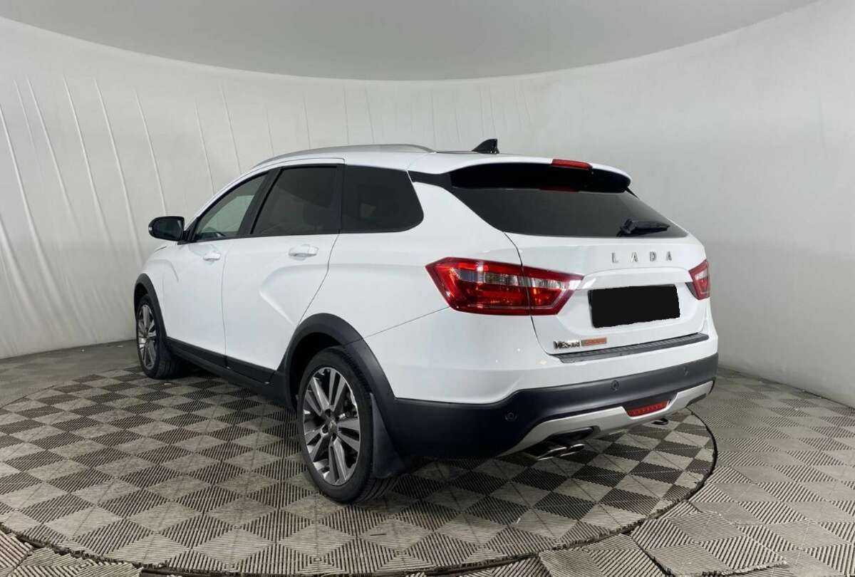 Lada (ВАЗ) Vesta SW, 2021 - Фото №6