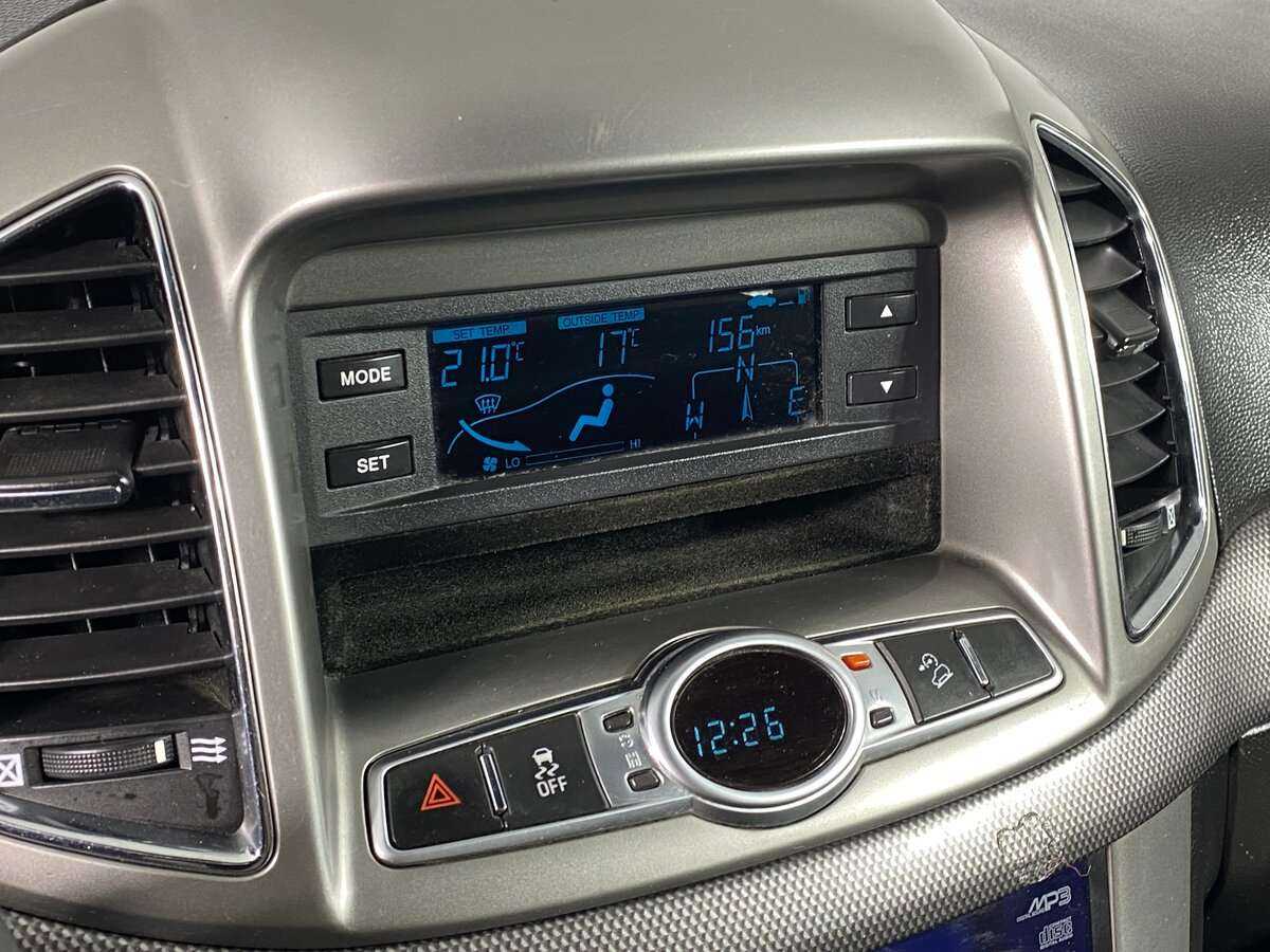 Chevrolet Captiva, 2012 - Фото №10