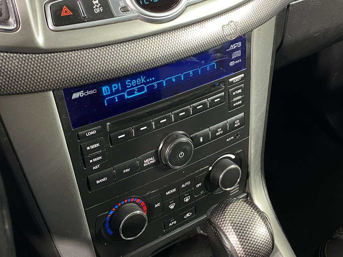 Chevrolet Captiva, 2012 - Фото №11