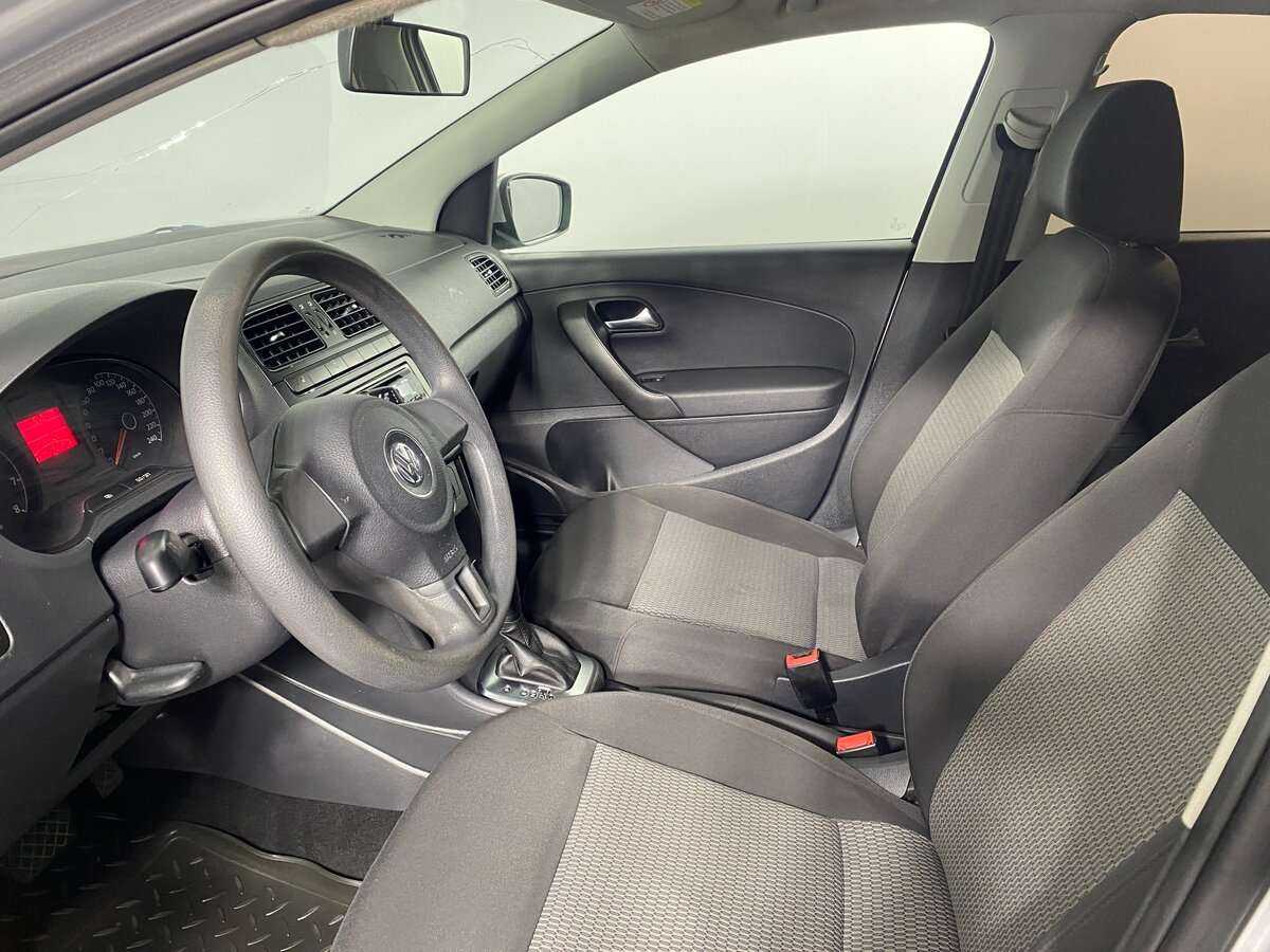 Volkswagen Polo, 2012 - Фото №8