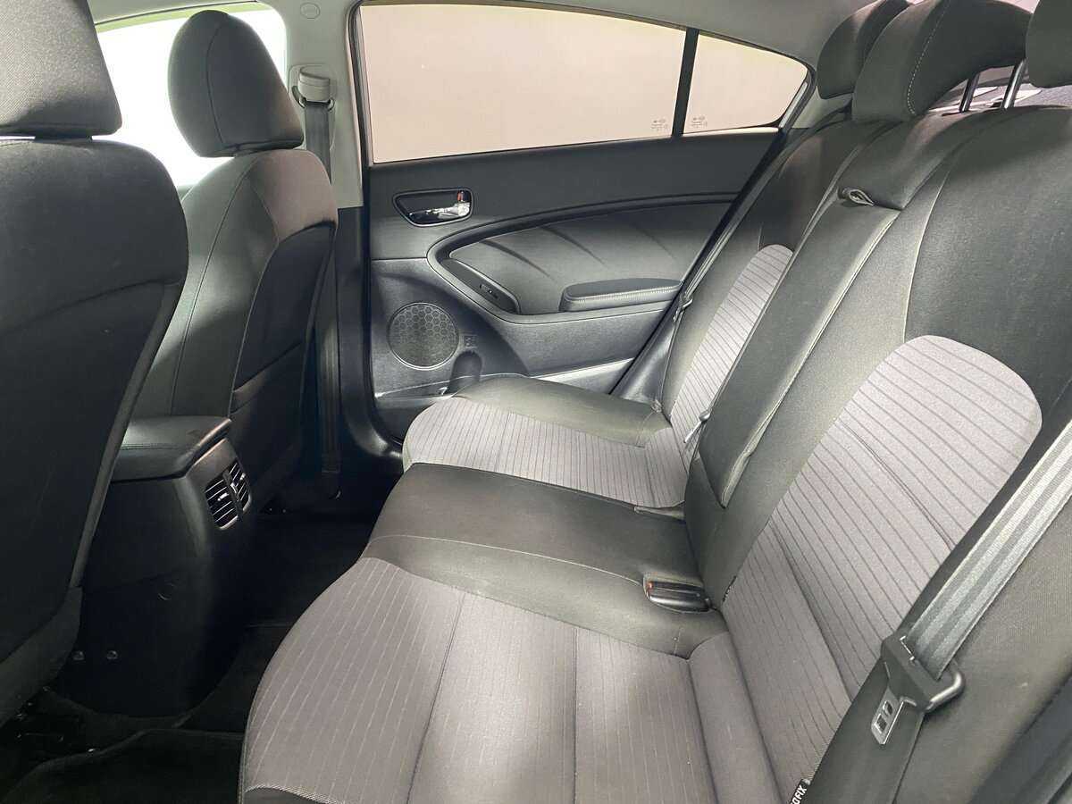 Kia Cerato, 2019 - Фото №11