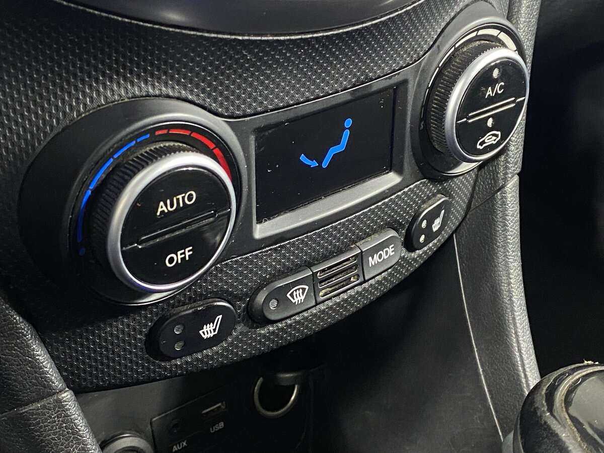 Hyundai Solaris, 2015 - Фото №12