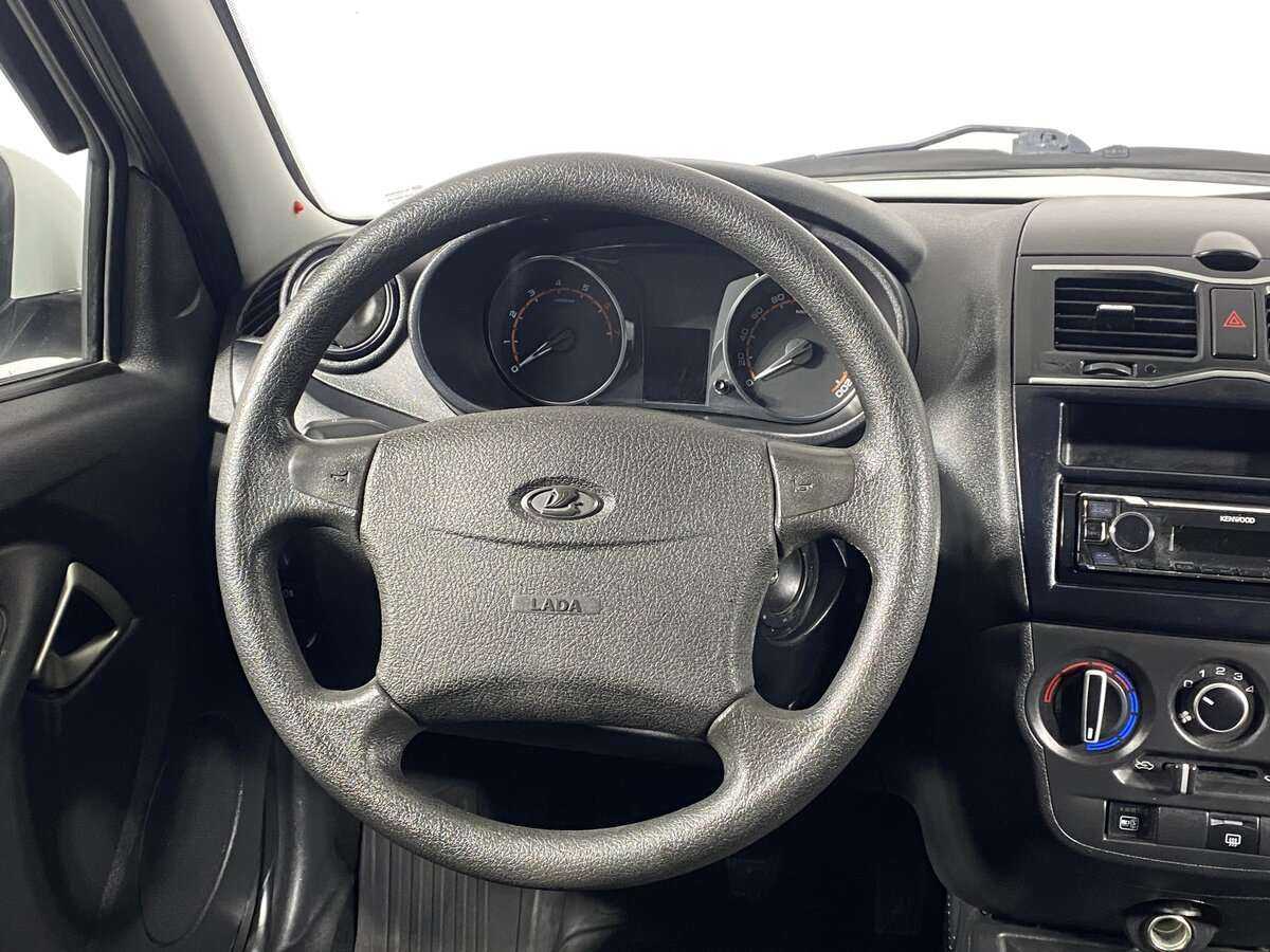 Lada (ВАЗ) Granta, 2022 - Фото №11