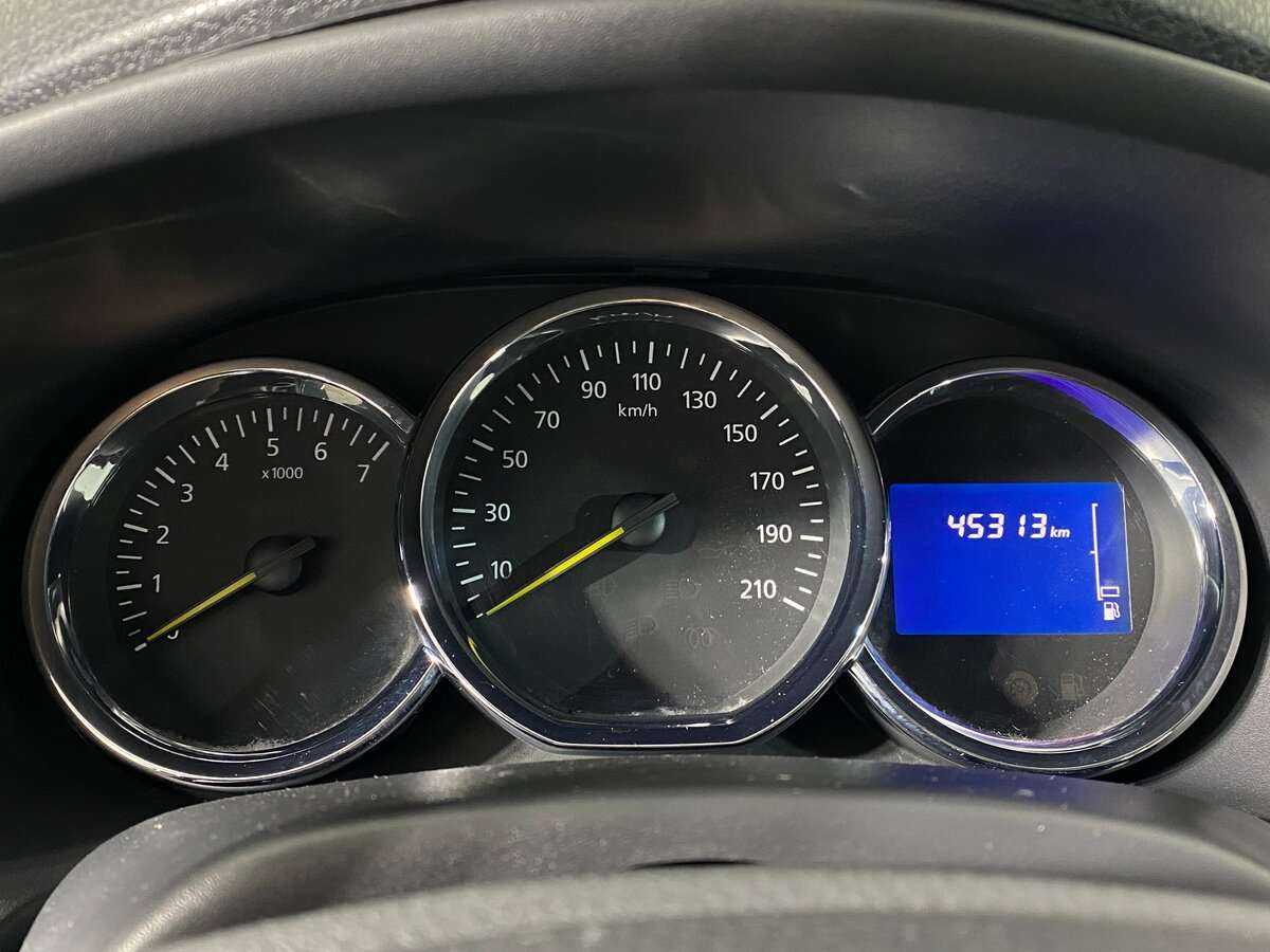 Renault Sandero, 2015 - Фото №15