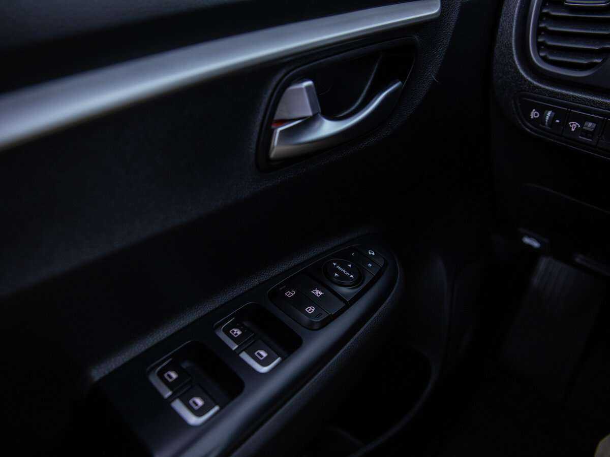 Kia Rio X, 2021 - Фото №11