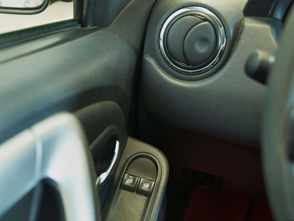 Nissan Terrano, 2017 - Фото №9