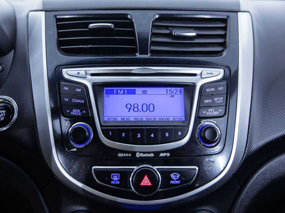 Hyundai Solaris, 2012 - Фото №15