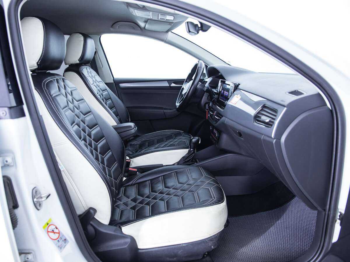 Volkswagen Polo, 2020 - Фото №6