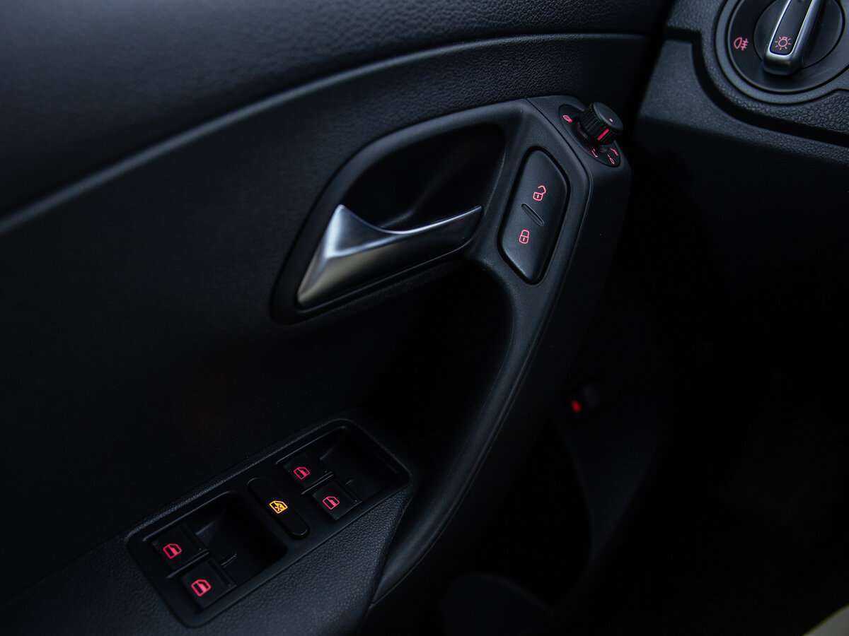 Volkswagen Polo, 2019 - Фото №12