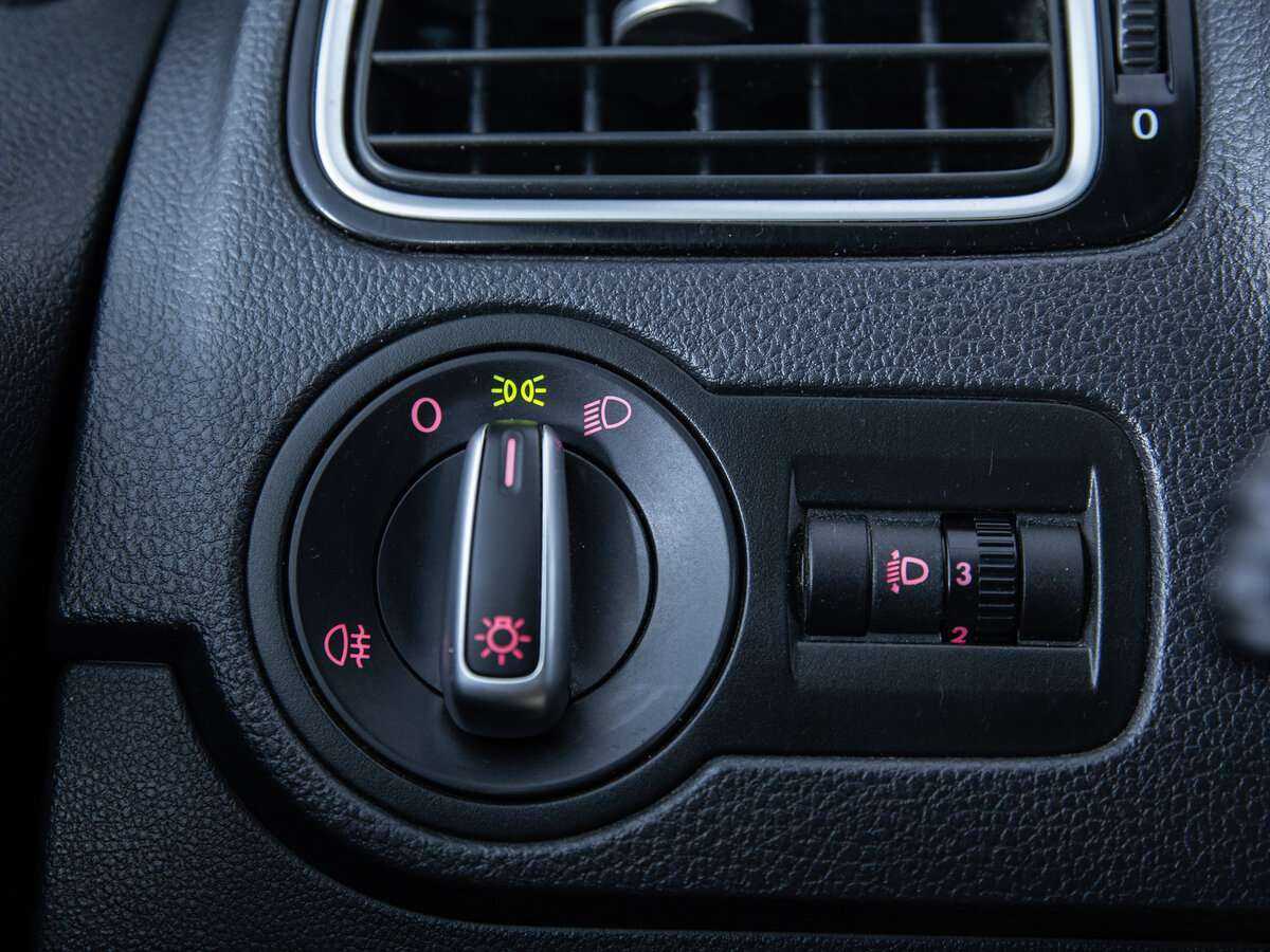 Volkswagen Polo, 2019 - Фото №13