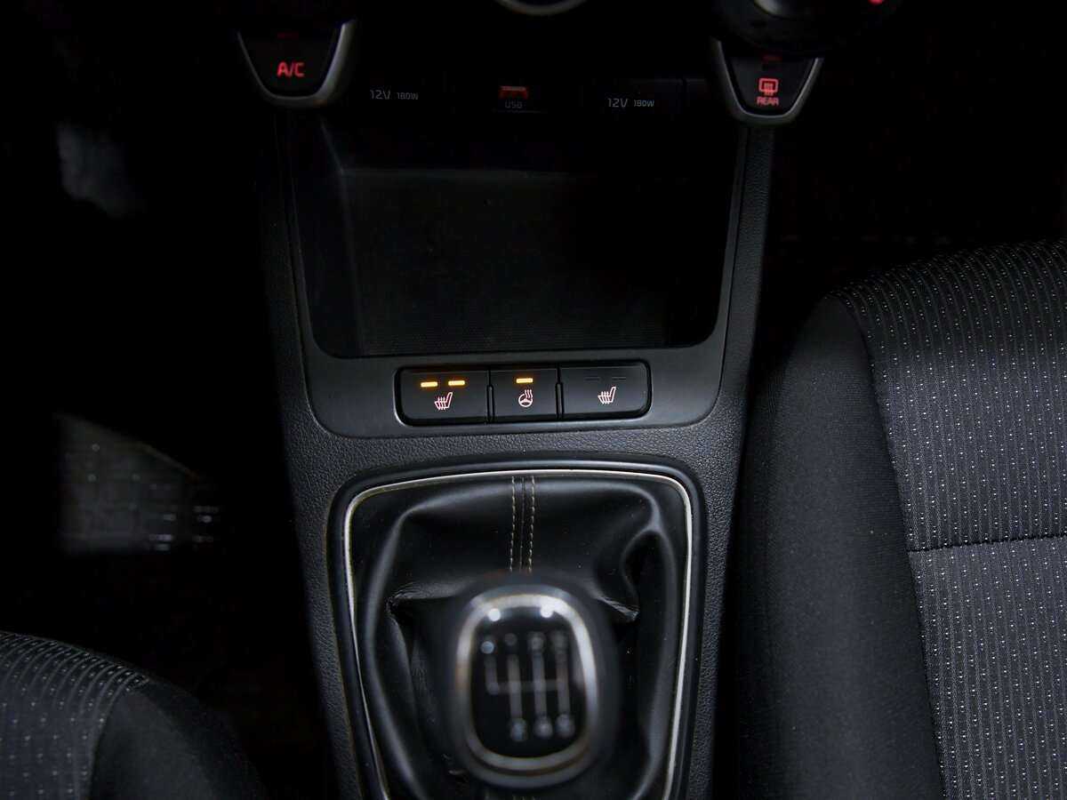 Kia Rio, 2020 - Фото №8