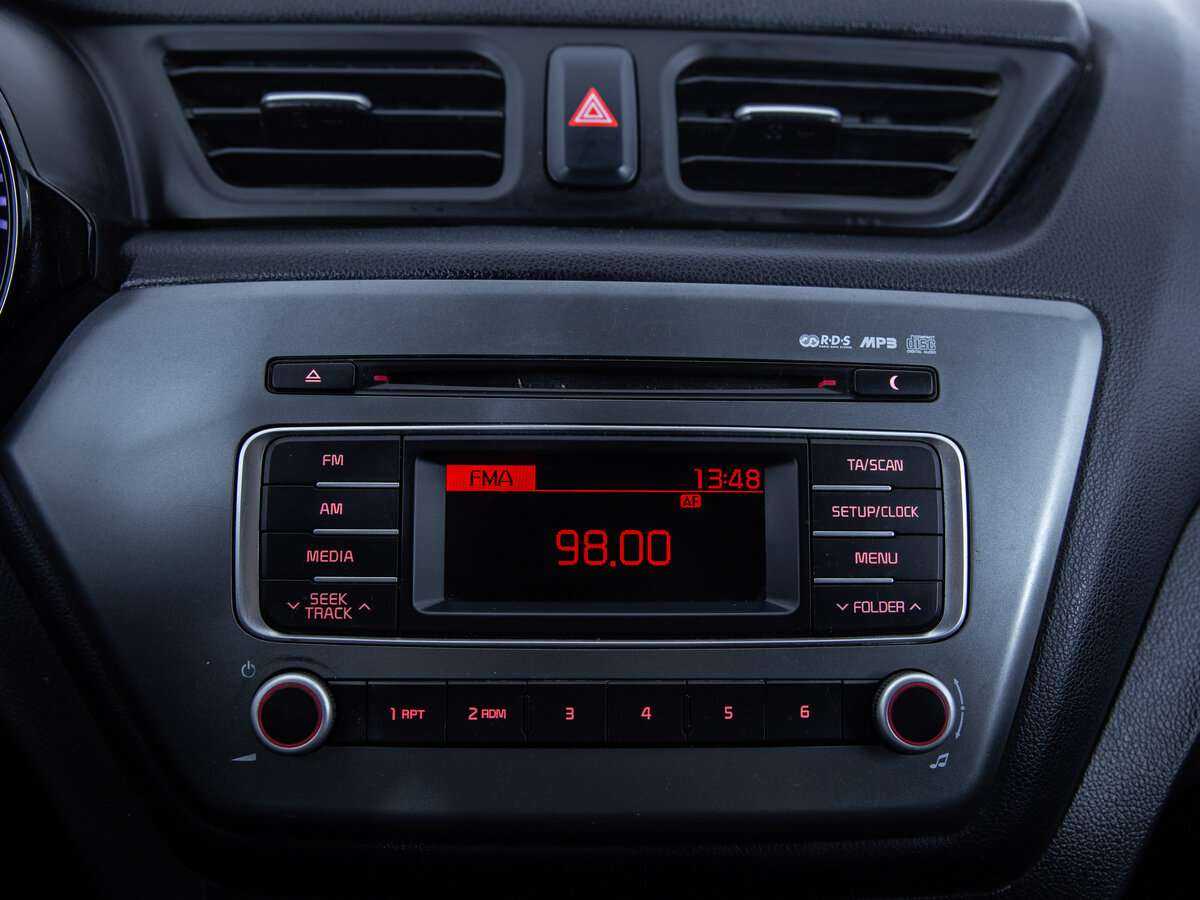 Kia Rio, 2017 - Фото №16