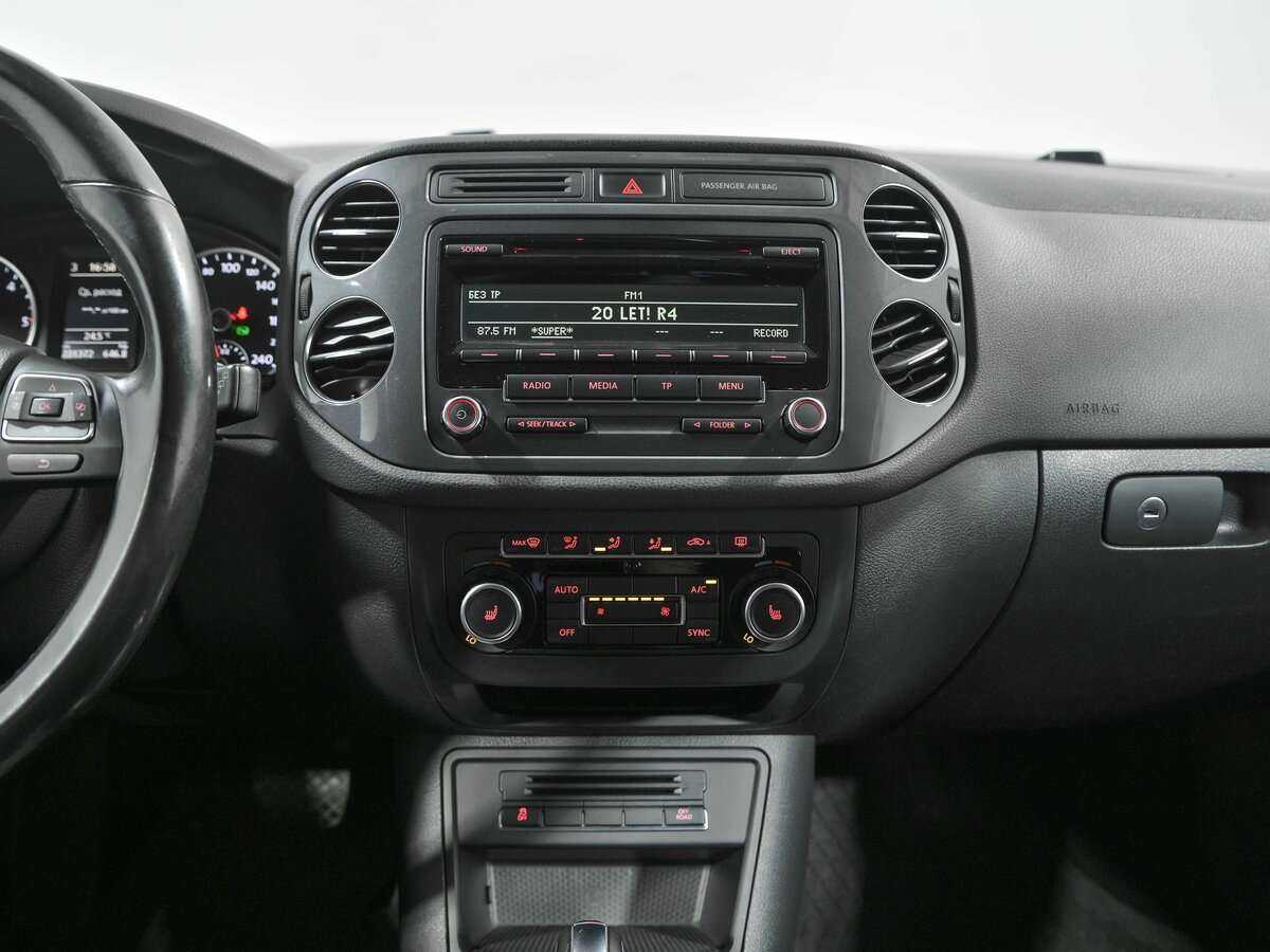 Volkswagen Tiguan, 2013 - Фото №9