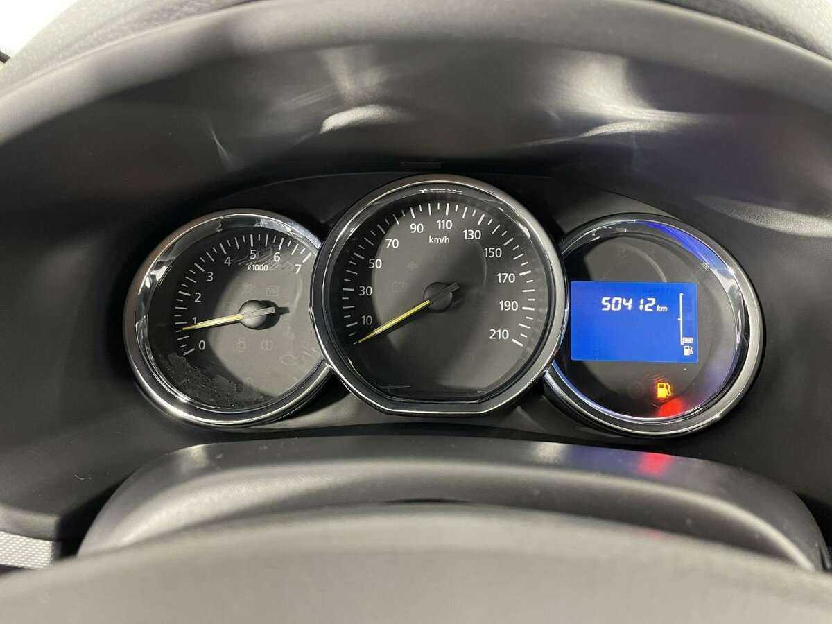 Renault Logan, 2016 - Фото №10