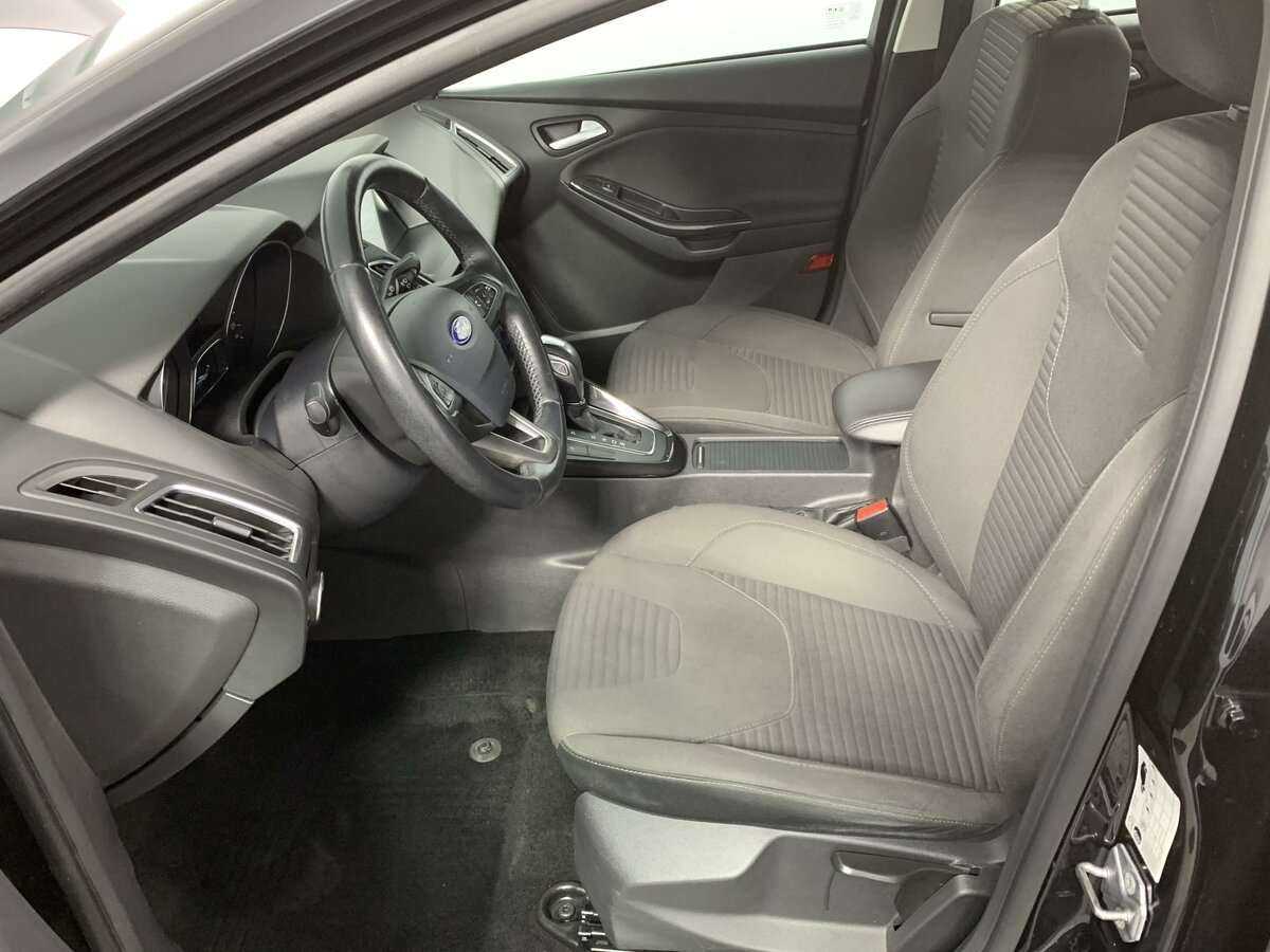 Ford Focus, 2018 - Фото №13