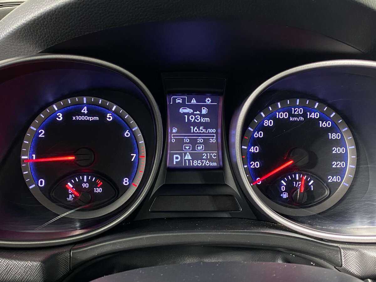 Hyundai Santa Fe, 2015 - Фото №13