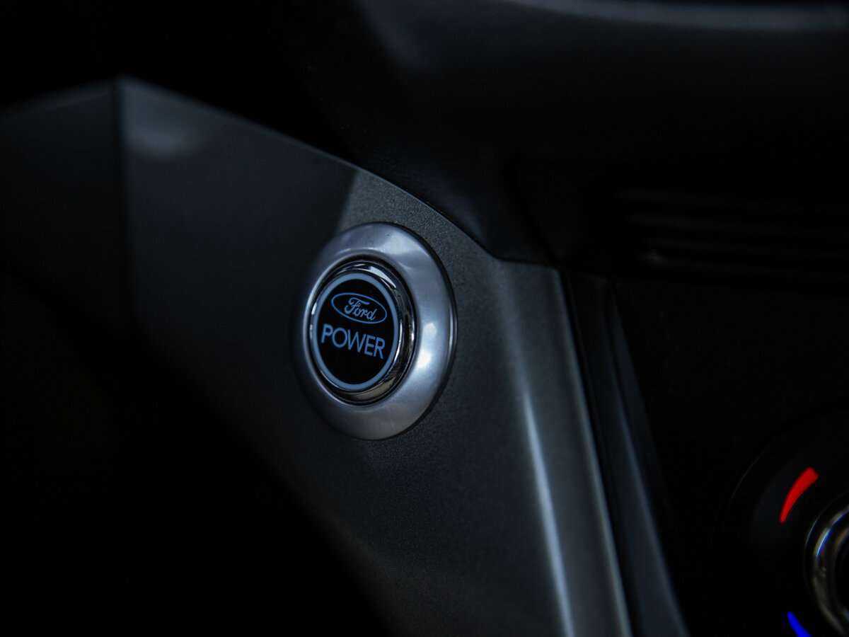 Ford Kuga, 2013 - Фото №14