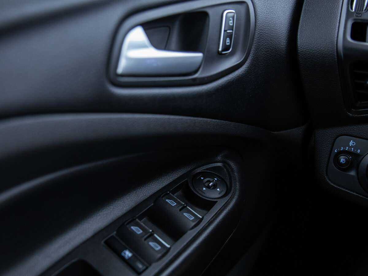 Ford Kuga, 2013 - Фото №18