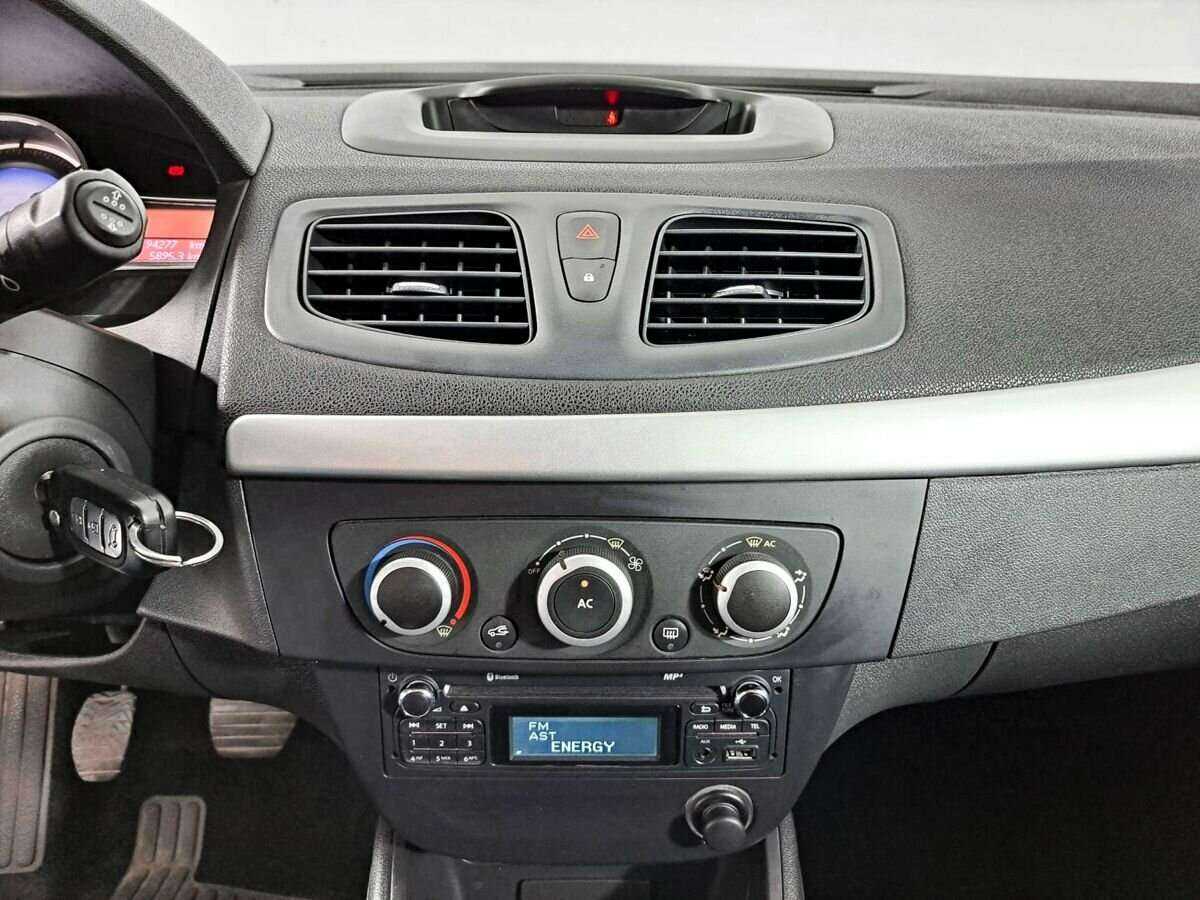 Renault Megane, 2013 - Фото №12